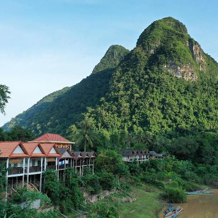 Pdv Guesthouse Muang Ngoi Exteriör bild